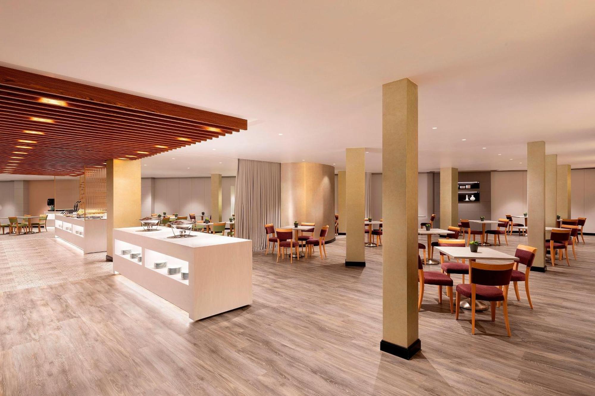 Le Meridien Visconti Roma Exterior foto